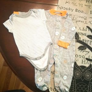 Mini B Onesie and PJ Set 3M